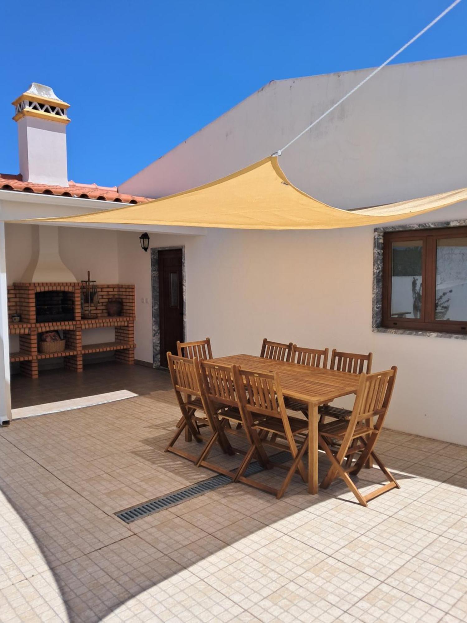 Casa Andorinhas Holiday home